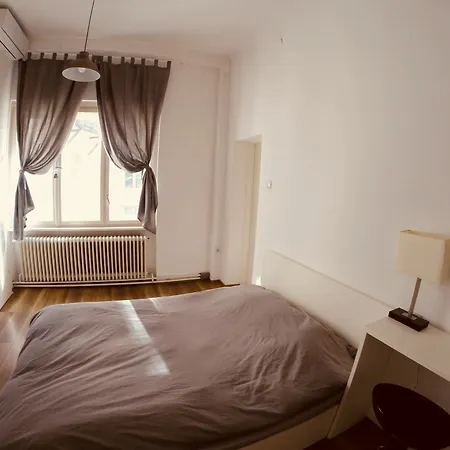 Lovecroatia - 'pax Nest' Hostel *