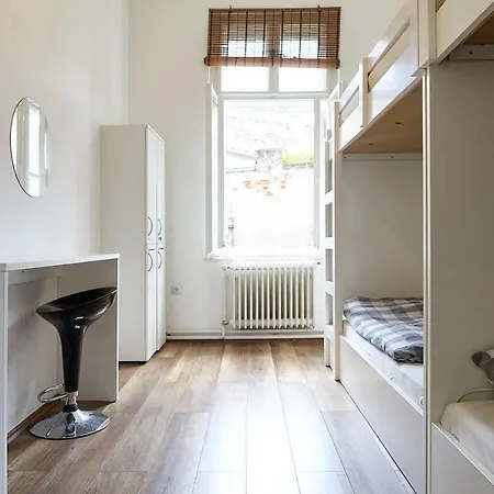 Hostel Lovecroatia - 'pax Nest' *