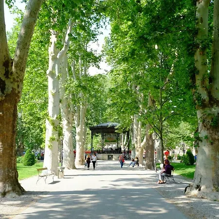 Lovecroatia - 'pax Nest' * Zagreb